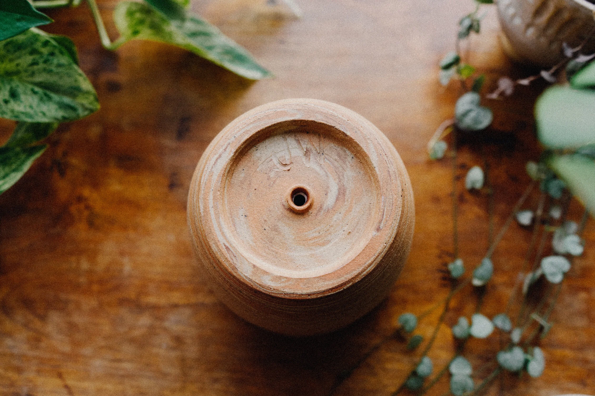 Planter 3 — Brass bumble